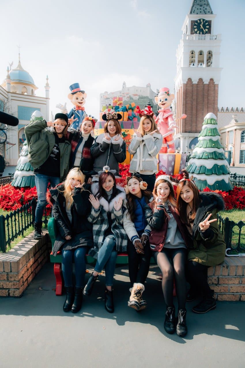 Latest photo of TWICE