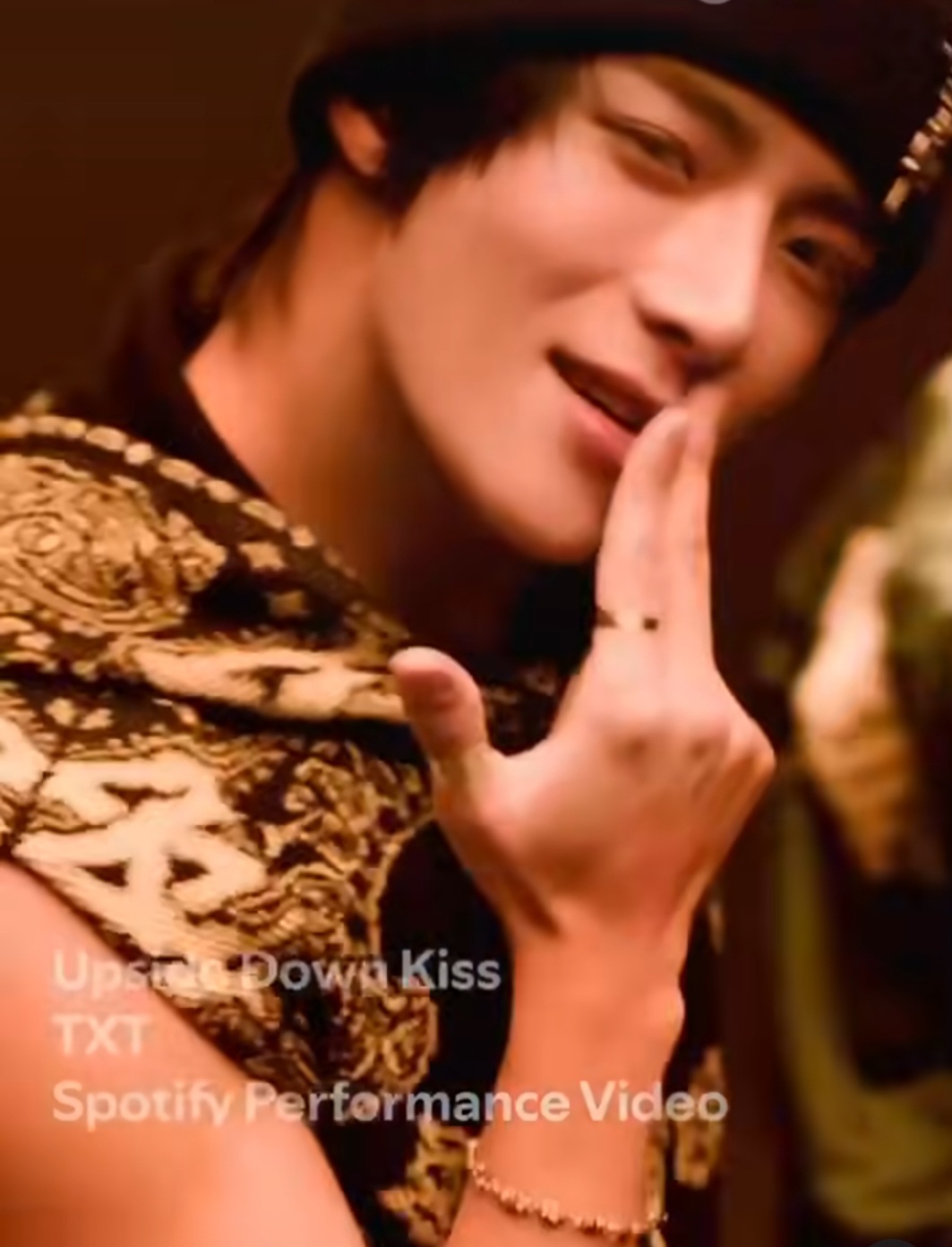 Behind-the-scenes cut of Beomgyu (TOMORROW X TOGETHER)