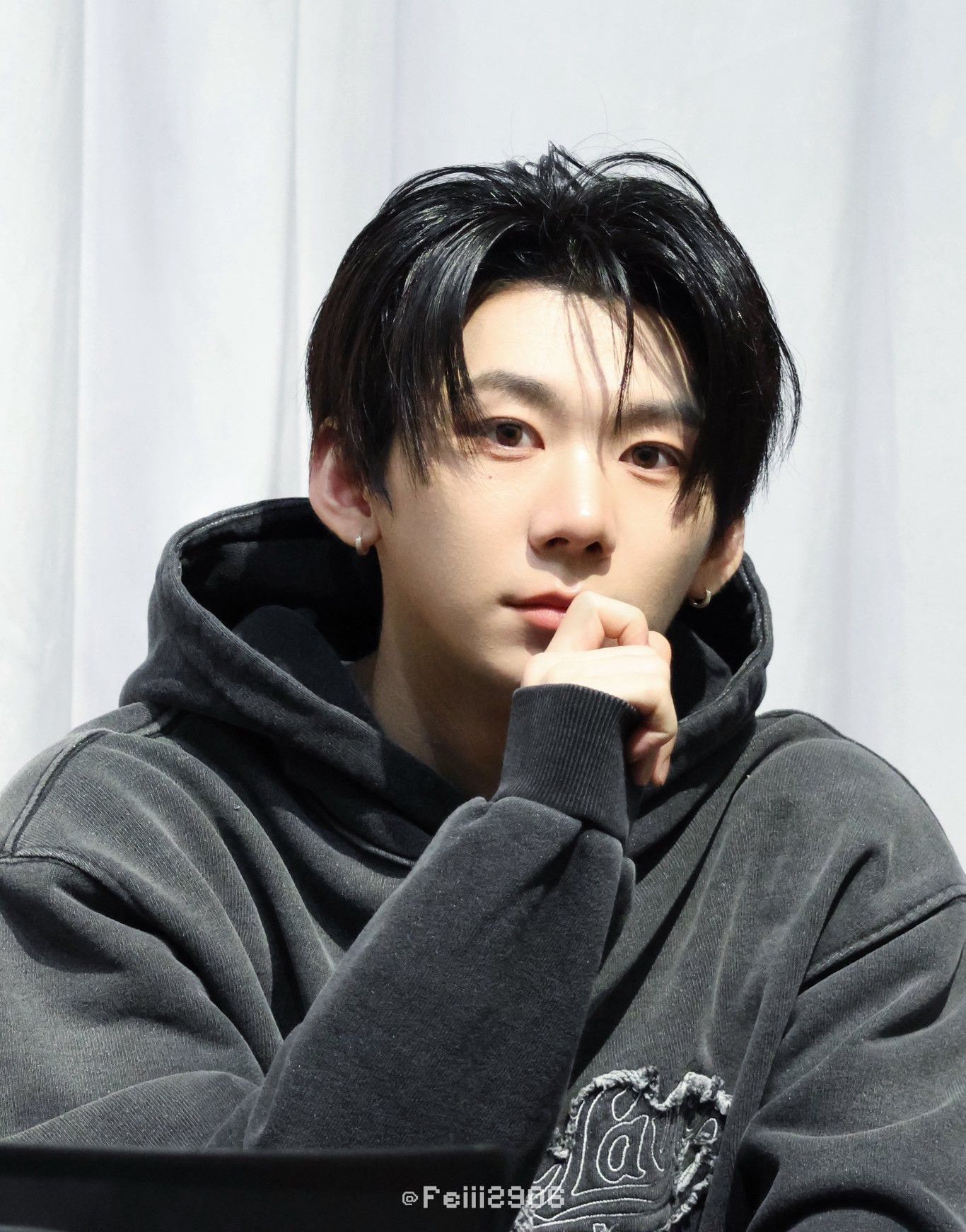 Behind-the-scenes cut of Park Han (AHOF)