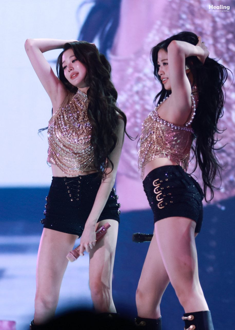 안유진 (IVE)의 비하인드 컷