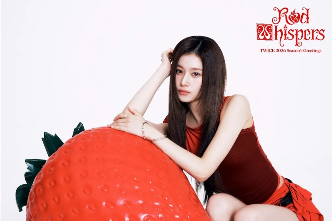 Foto terbaru Sana (TWICE)