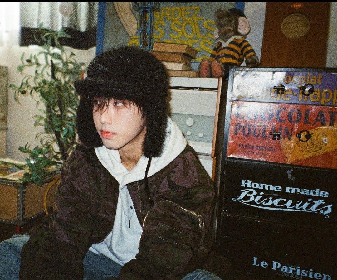 Latest photo of HAN (Stray Kids)