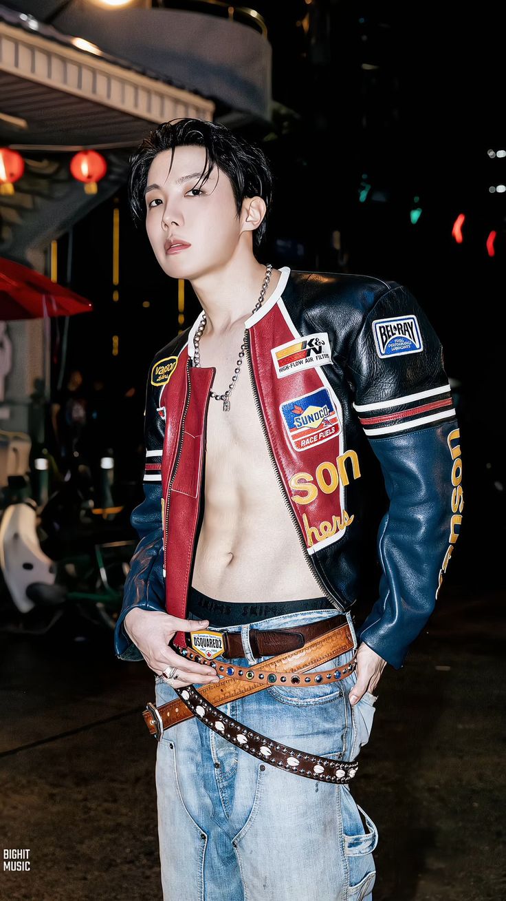 Foto terbaru j-hope (BTS)