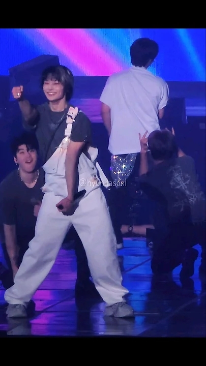 A heartfelt wallpaper shared by I.N (Stray Kids)'s fans