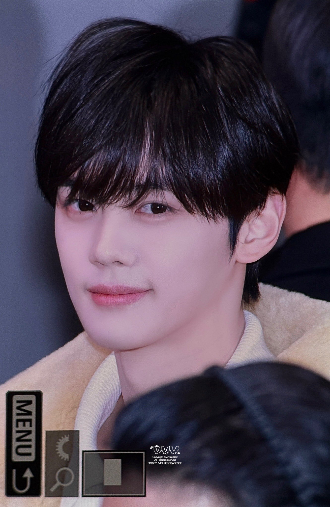 キム・ギュビン (ZEROBASEONE)の最新写真