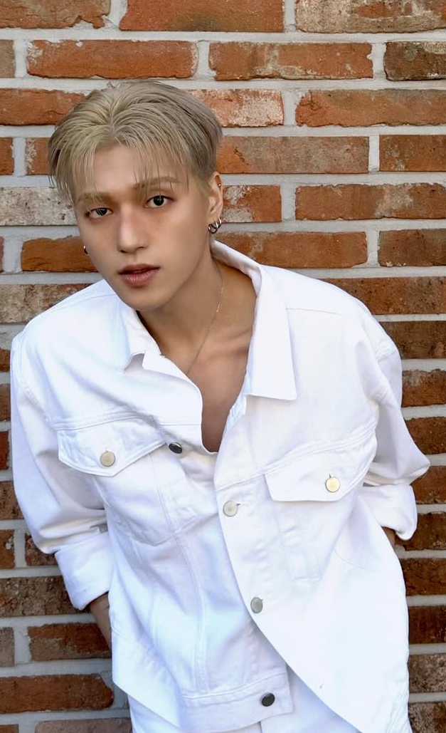Latest photo of Wooyoung (ATEEZ)