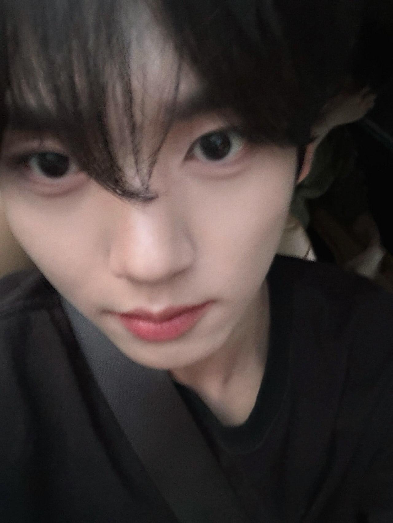 Behind-the-scenes cut of Han Yujin (ZEROBASEONE)