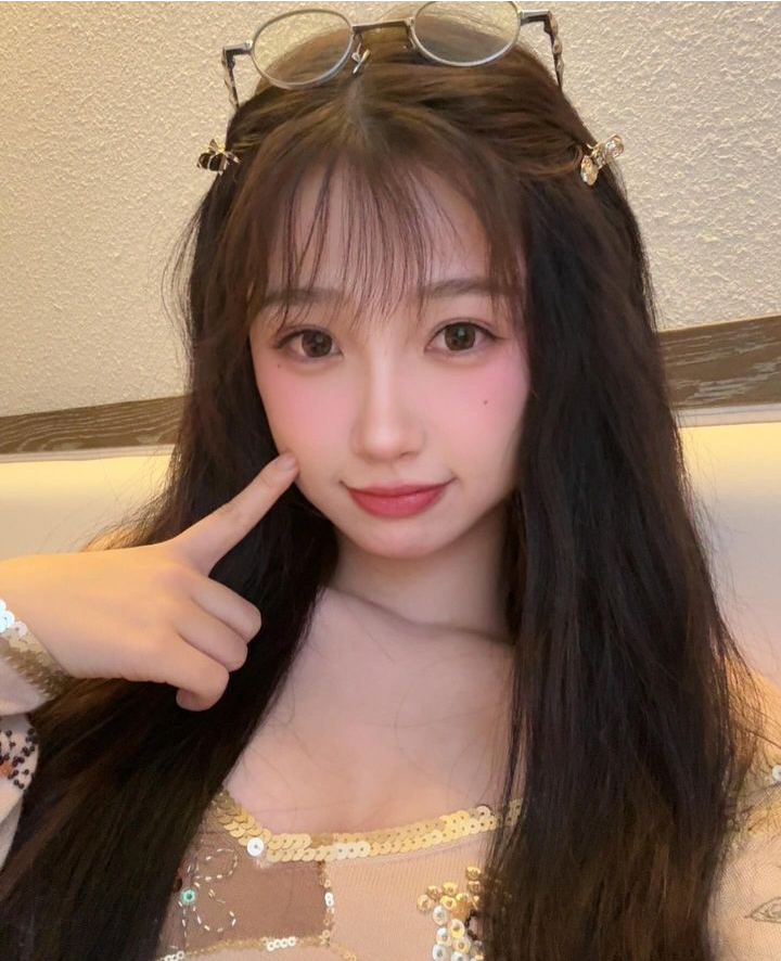 虞書欣の最新写真