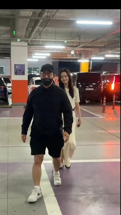 潤娥 (少女時代)的最新活動照片