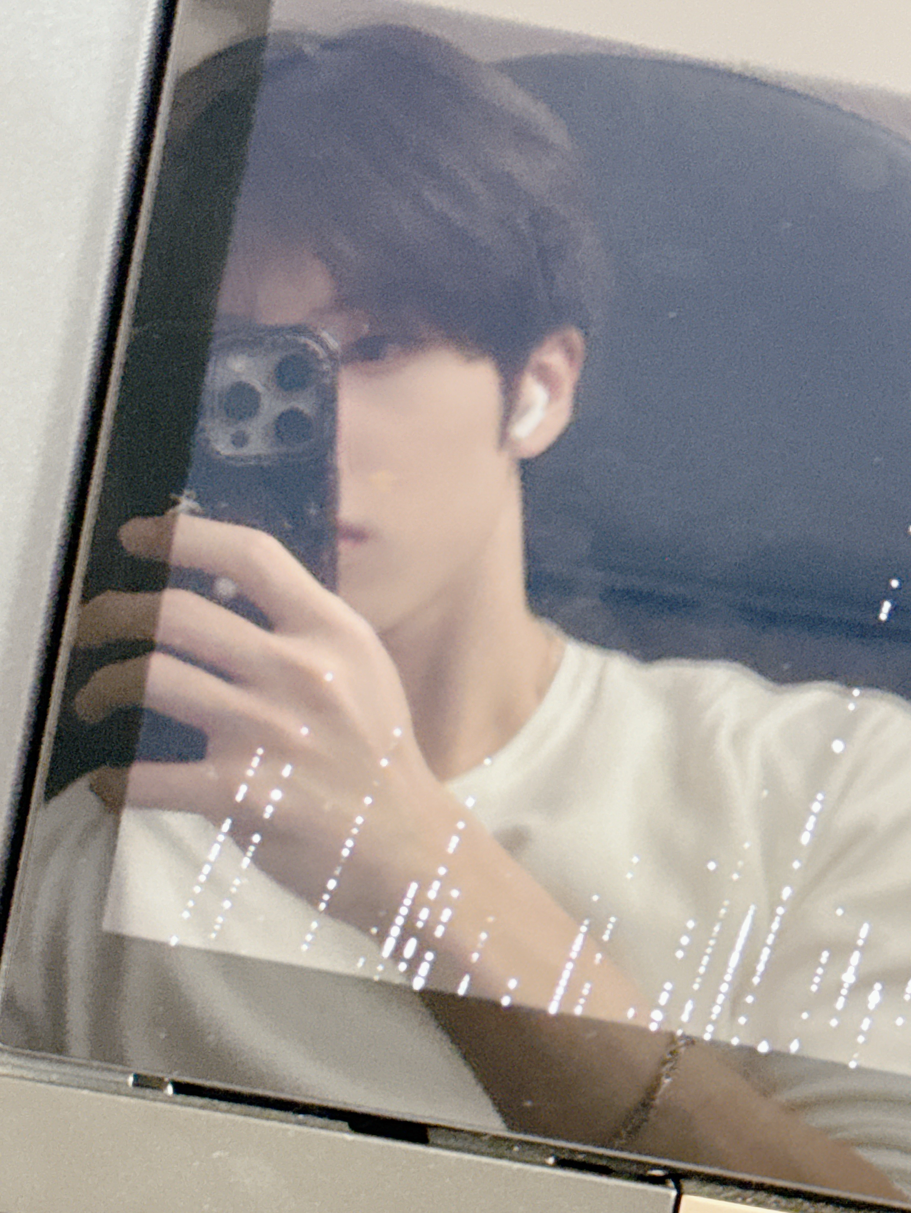 Behind-the-scenes cut of Jisung (NCT DREAM)