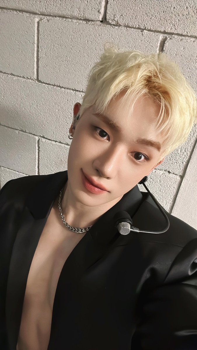 Fandom-recommended wallpaper image of Wonho