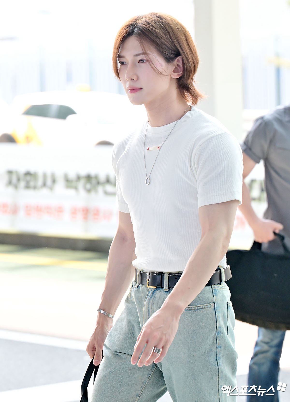 Behind-the-scenes cut of Yeosang (ATEEZ)
