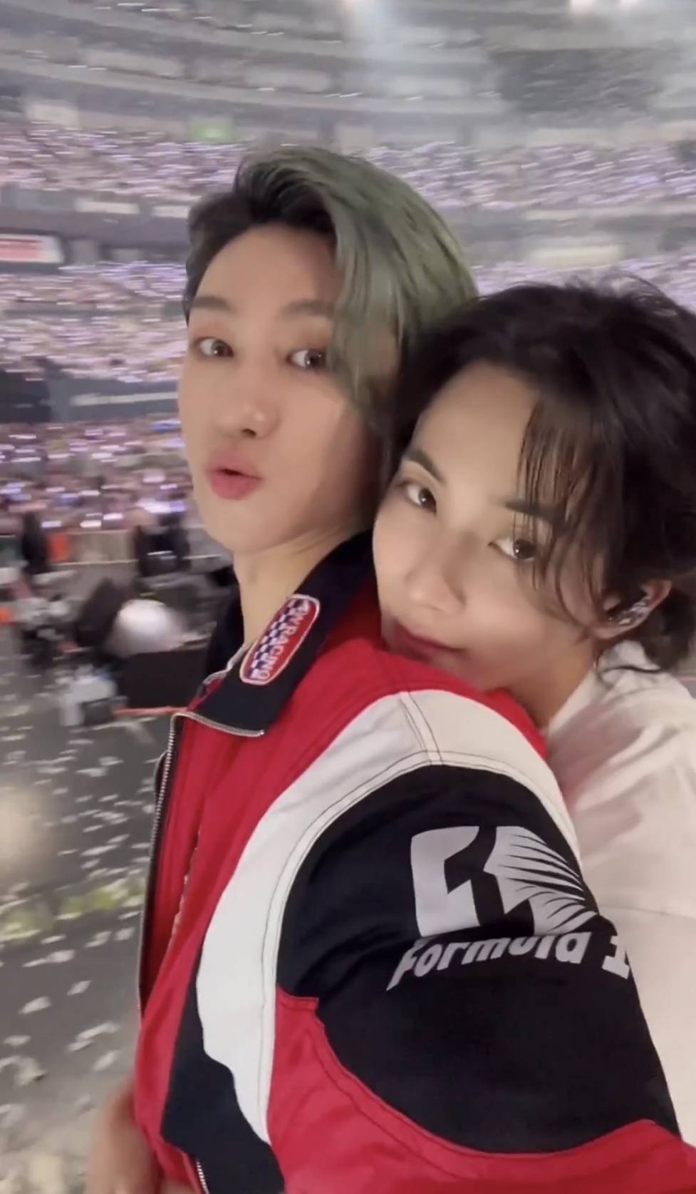 Behind-the-scenes cut of Jeonghan (SEVENTEEN)