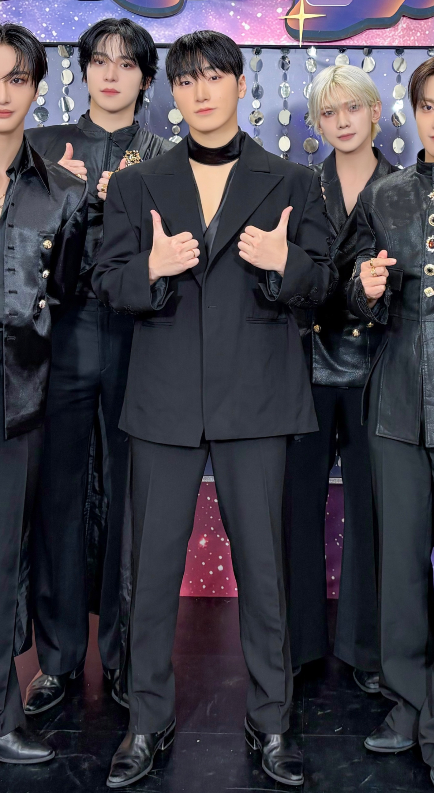 A moment captured by San (ATEEZ)'s fan