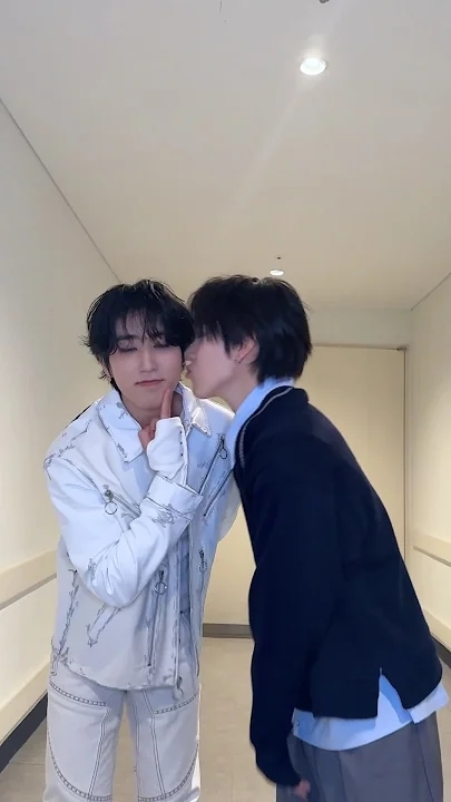 Stray Kids의 비하인드 컷