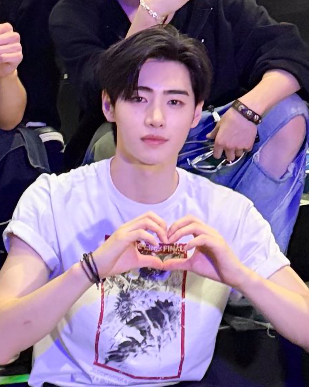 Behind-the-scenes cut of Sunghoon (ENHYPEN)