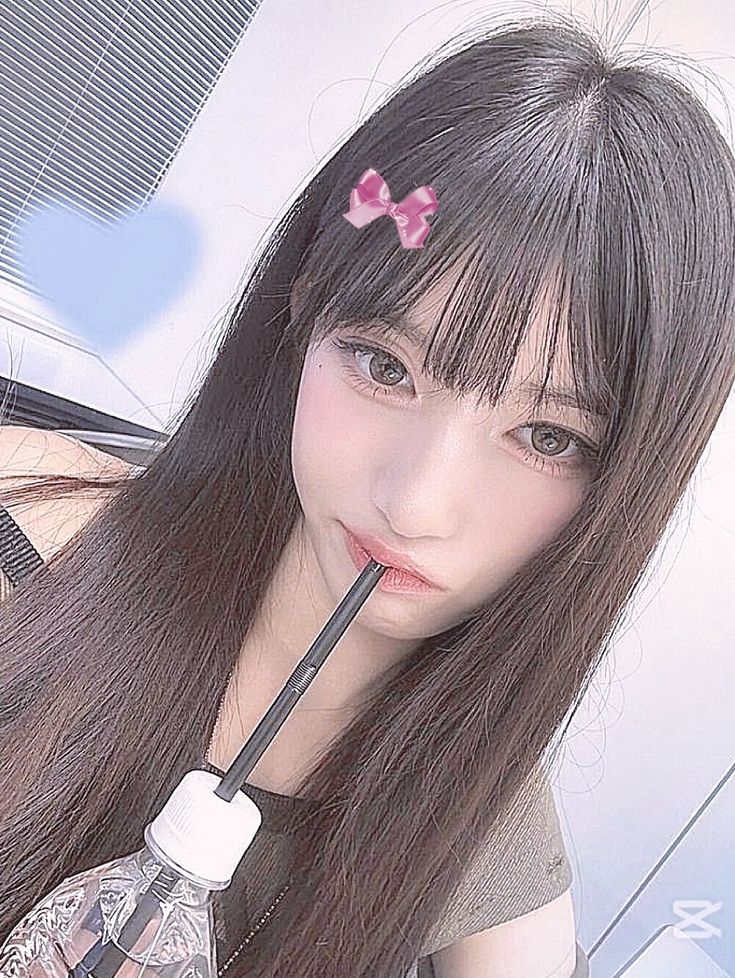 イソ (IVE)の最近の活動写真