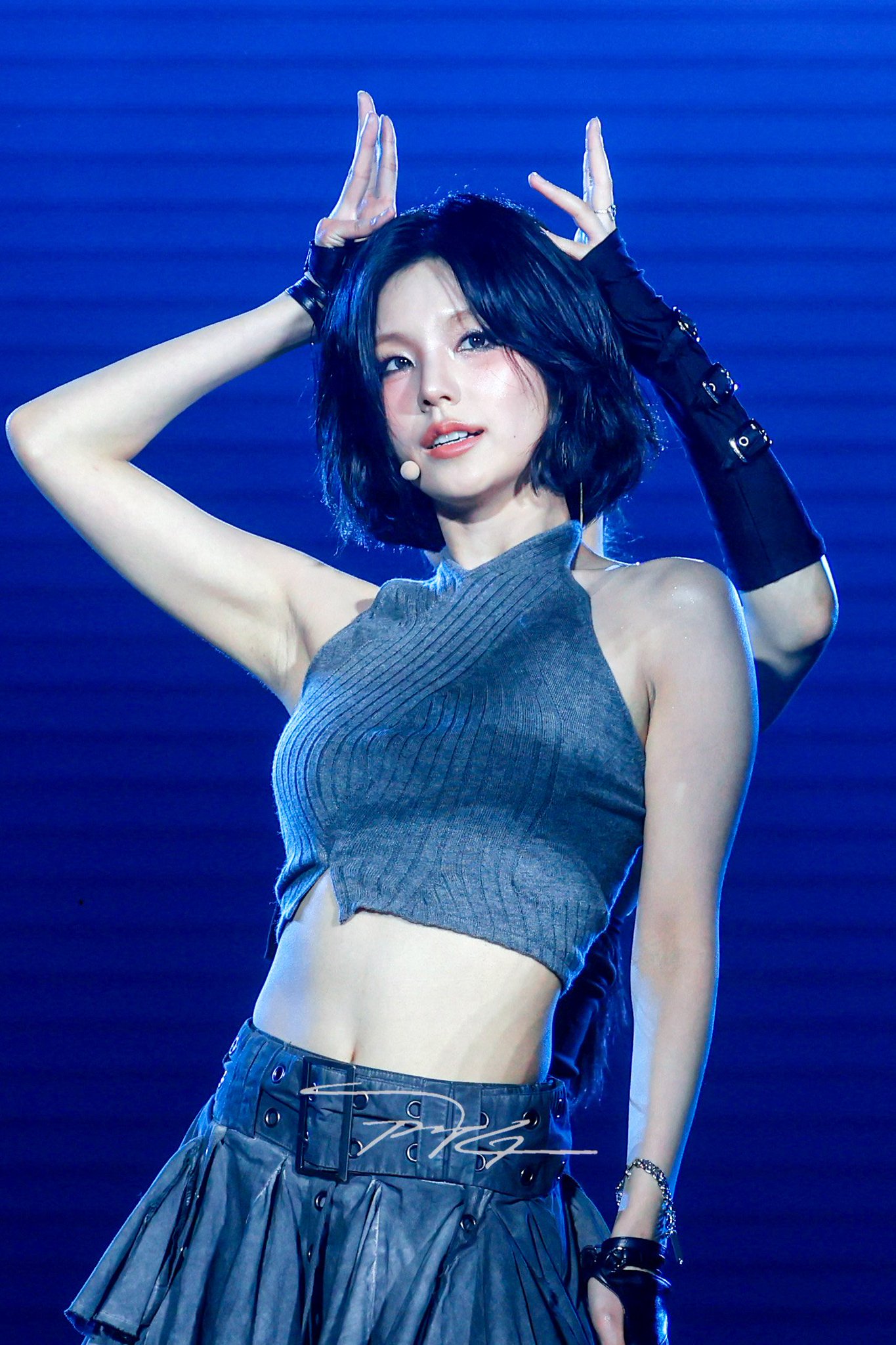 Latest photo of Yeji (ITZY)
