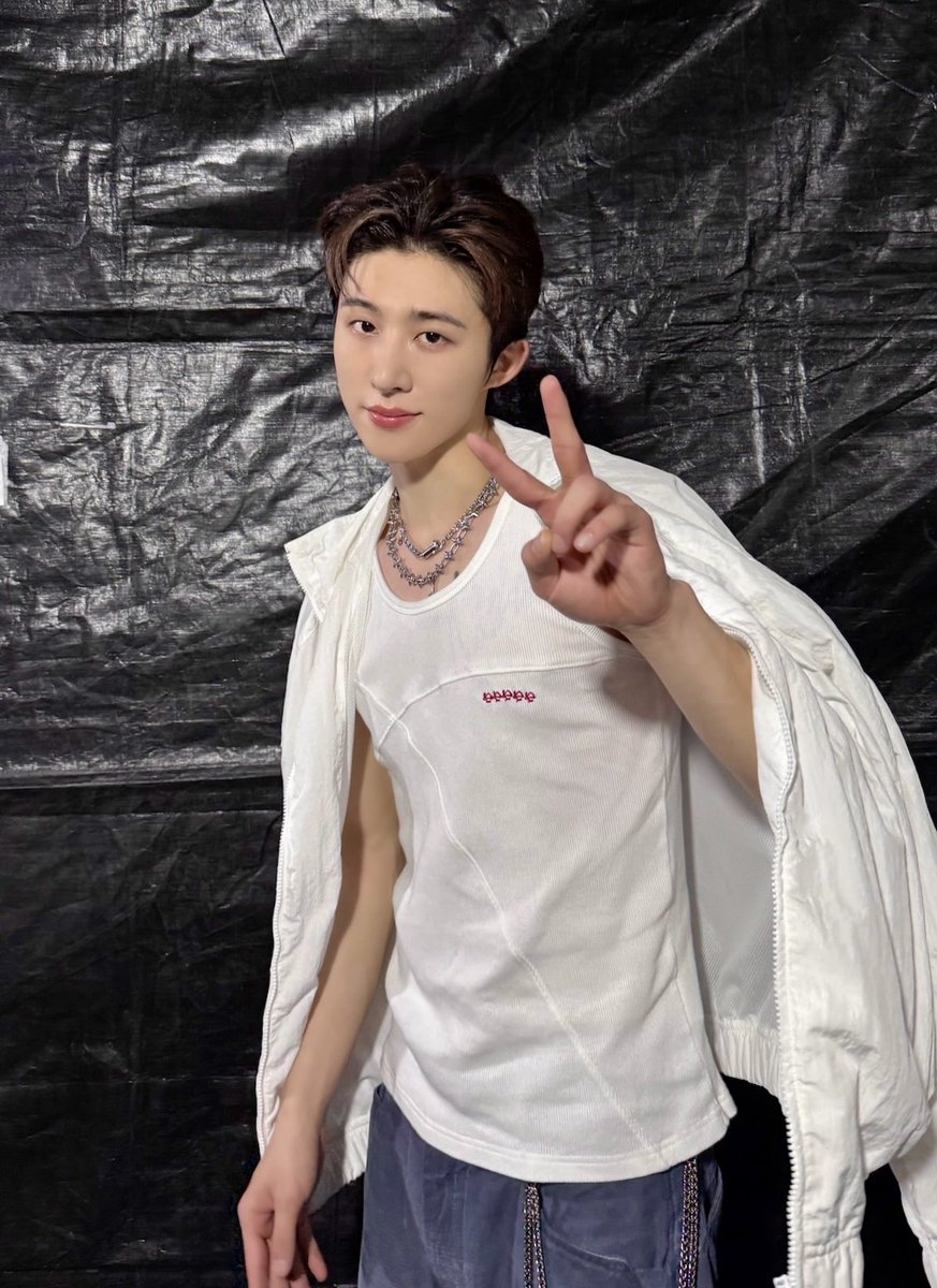 A moment captured by B.I's fan