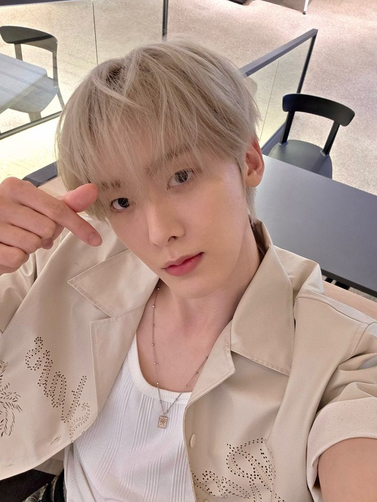 Latest photo of Sanha (ASTRO)