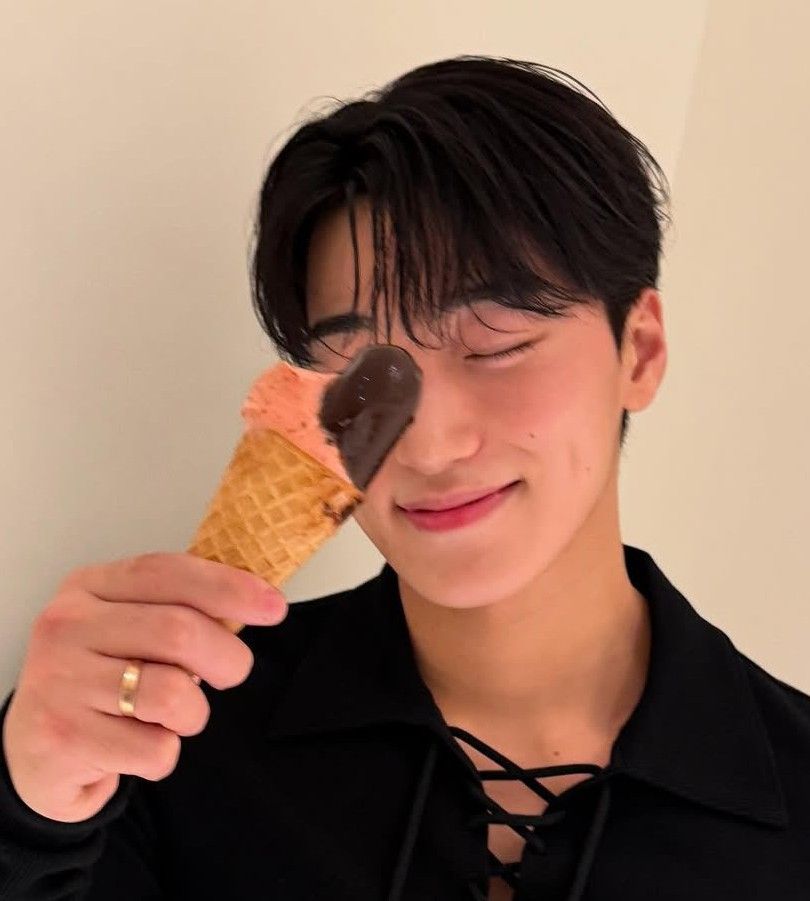 Recent activity shot of San (ATEEZ)