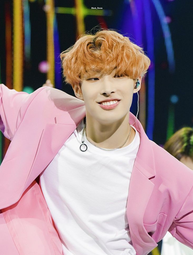 A moment captured by Mingi (ATEEZ)'s fan