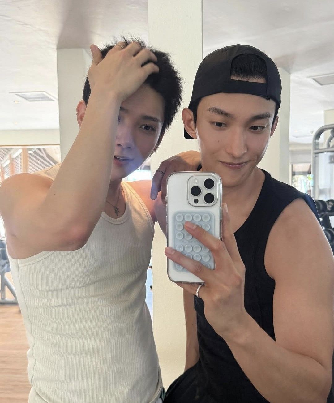 Latest photo of DK (SEVENTEEN)