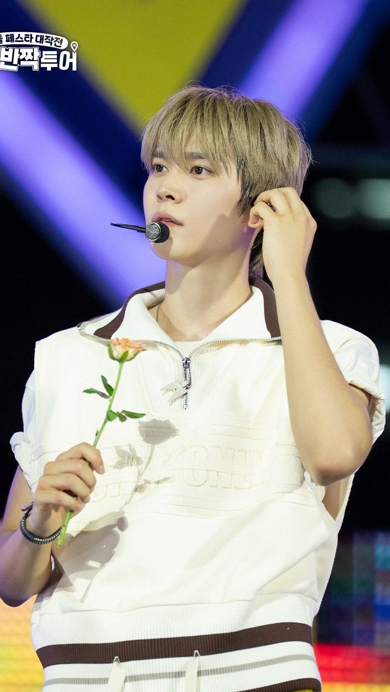 A moment captured by Eunseok (RIIZE)'s fan