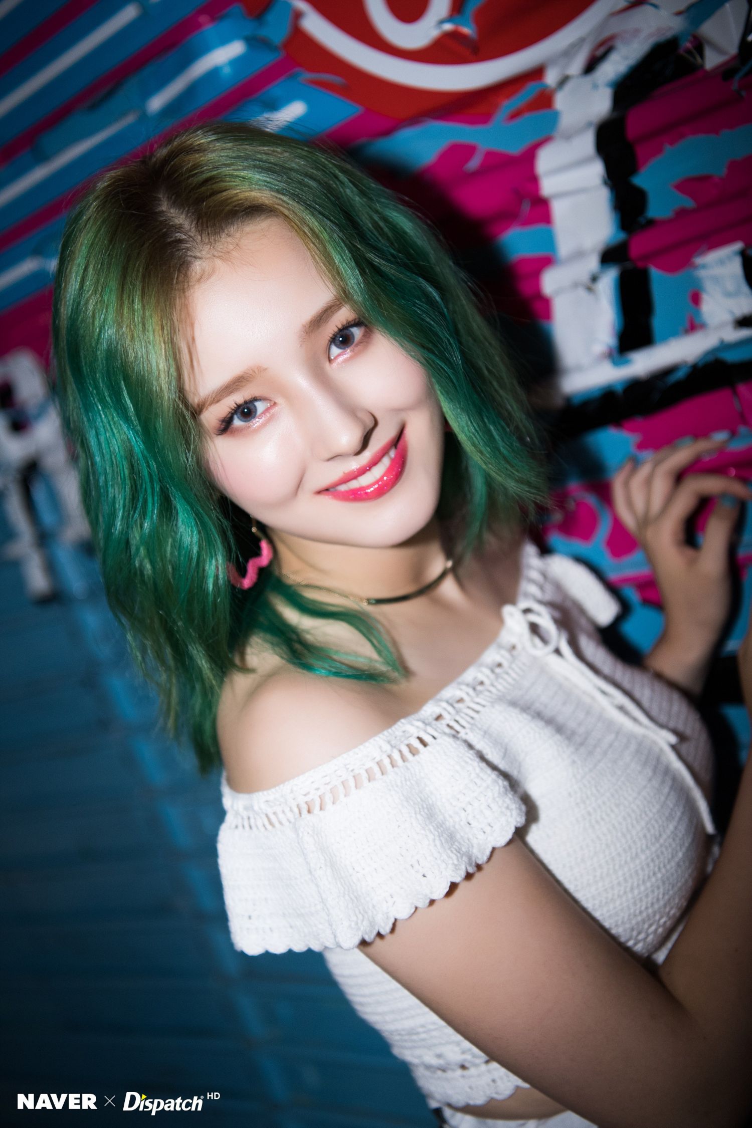 Recent activity shot of MOMOLAND