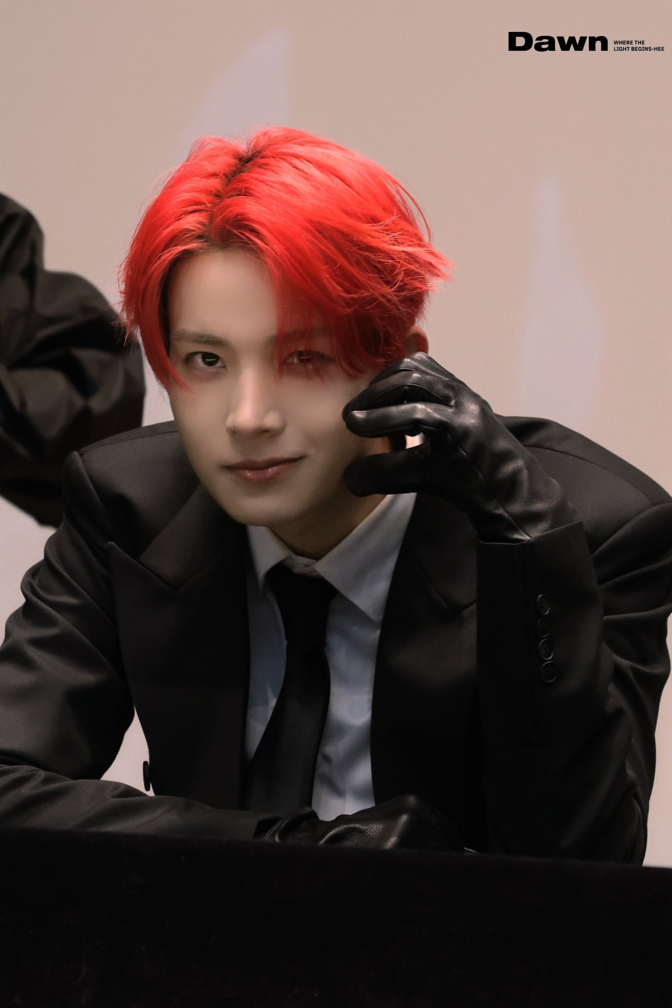 Latest photo of Heeseung (ENHYPEN)