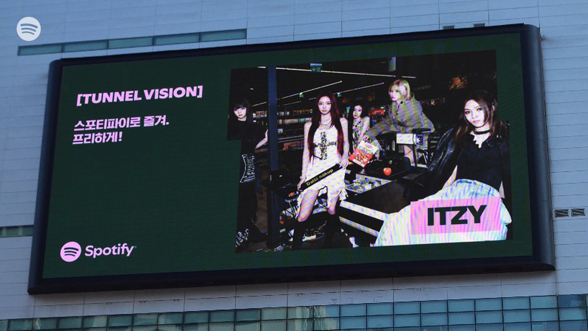 ITZY的最新活動照片