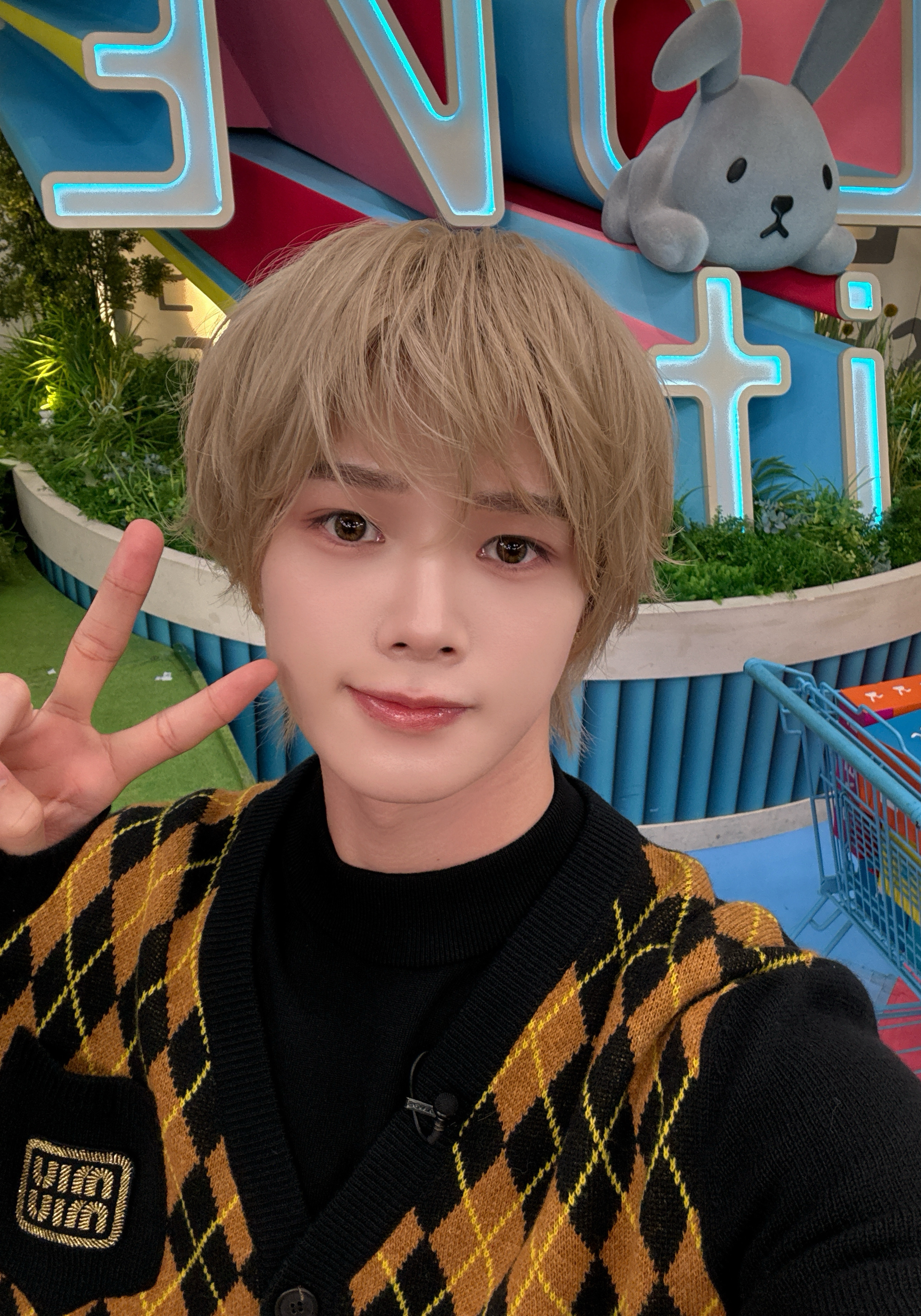 K (&TEAM)的最新活动照片