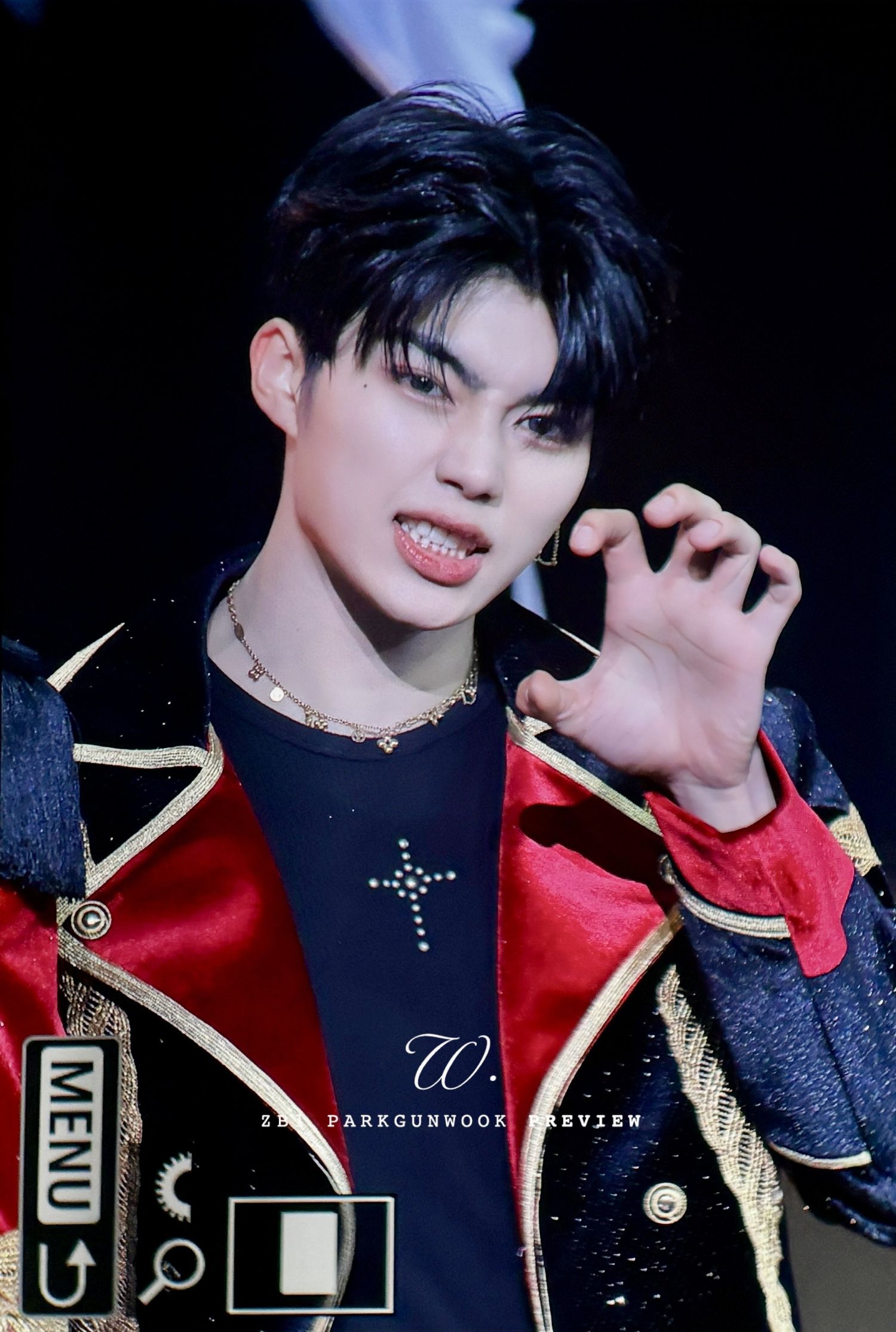 朴干旭 (ZEROBASEONE)粉丝拍下的瞬间