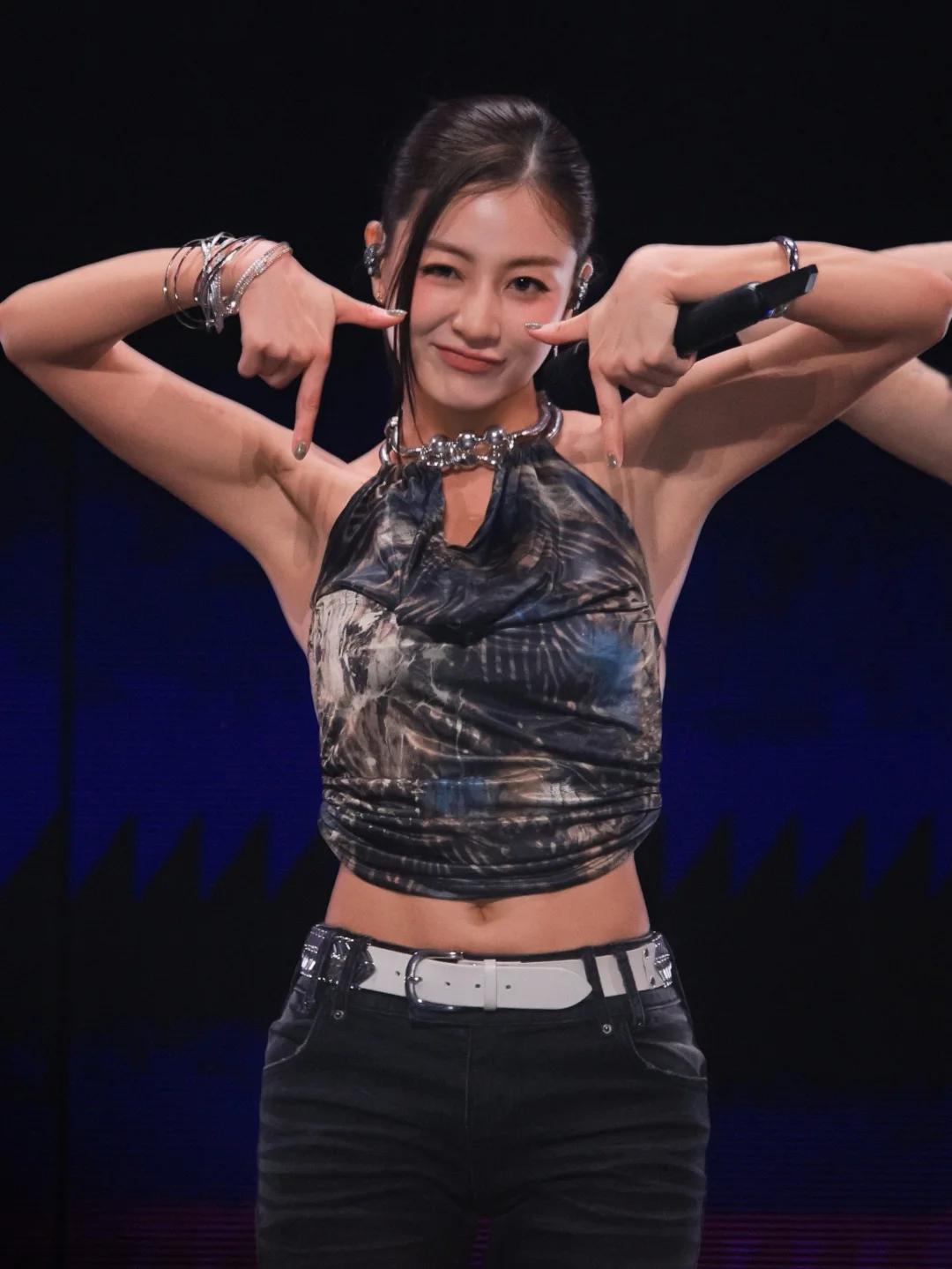 Latest photo of Jihyo (TWICE)