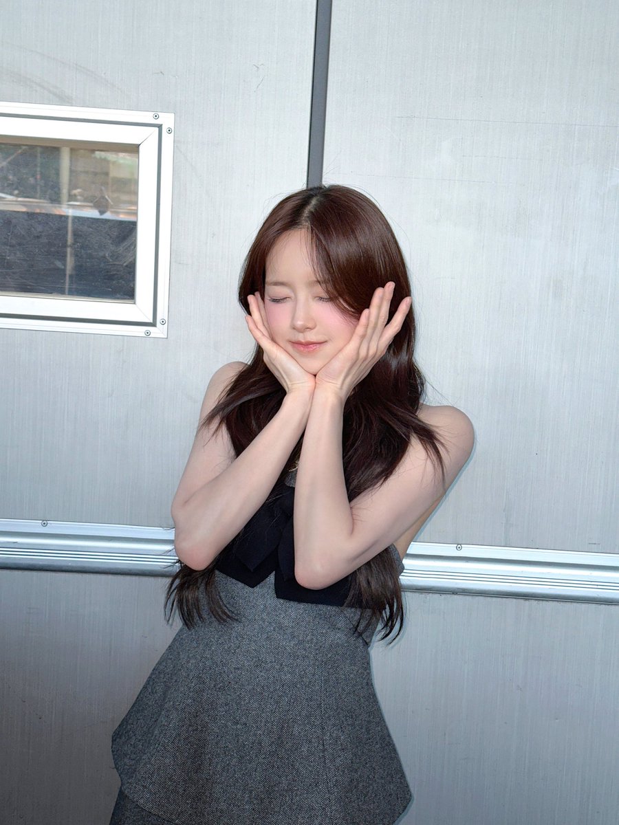 Recent activity shot of Chuu