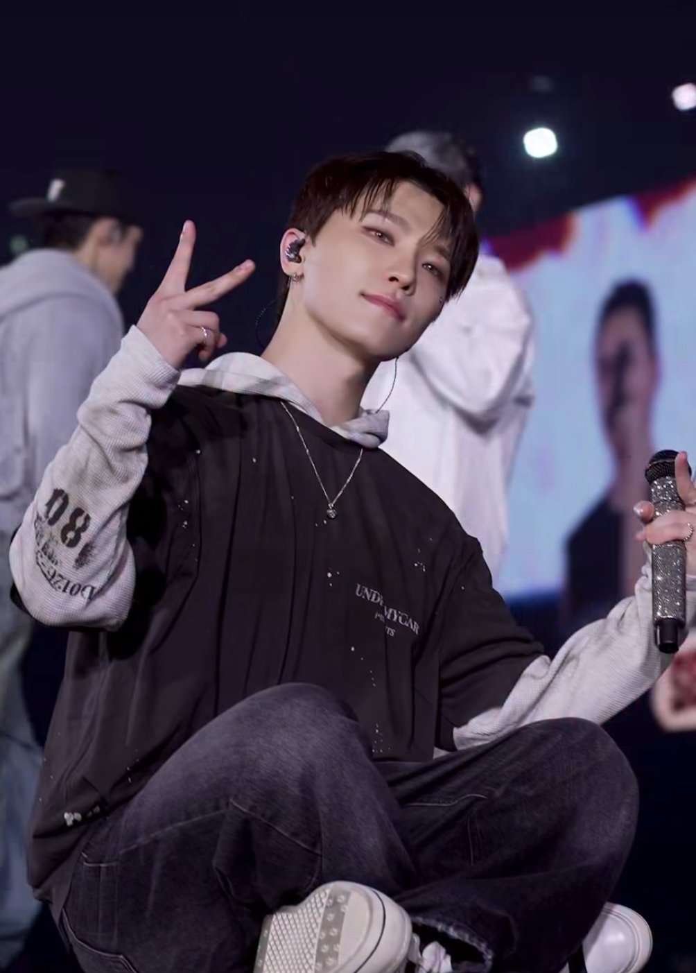 A moment captured by Dino (SEVENTEEN)'s fan