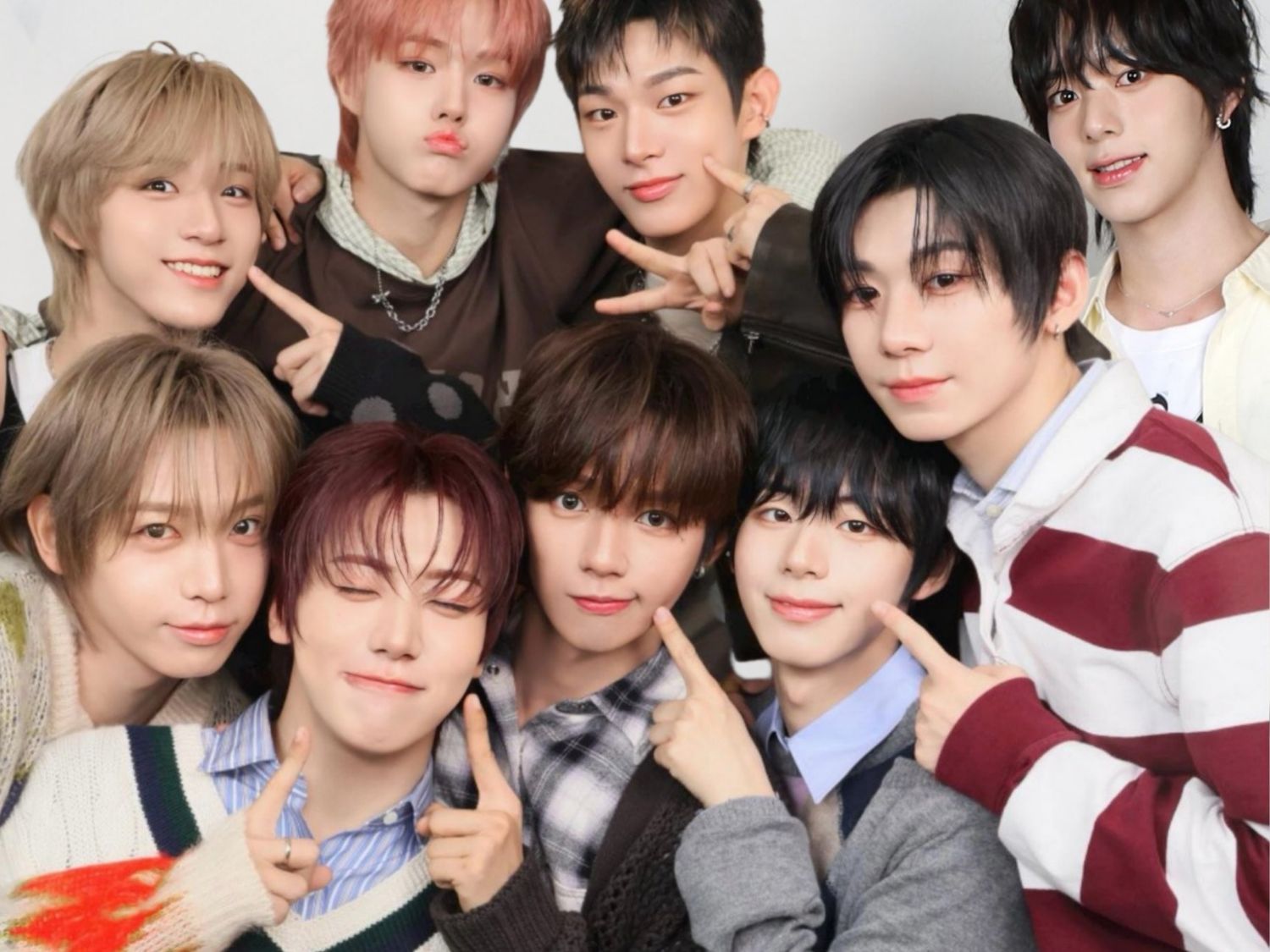 A moment captured by AHOF's fan