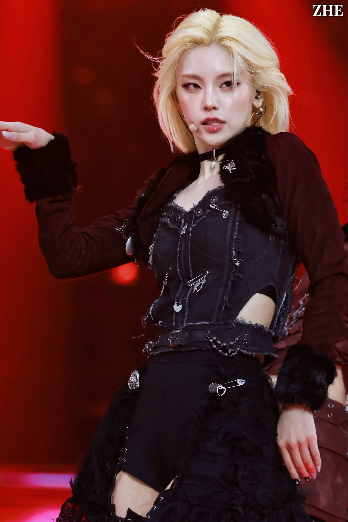 Behind-the-scenes cut of Yeji (ITZY)