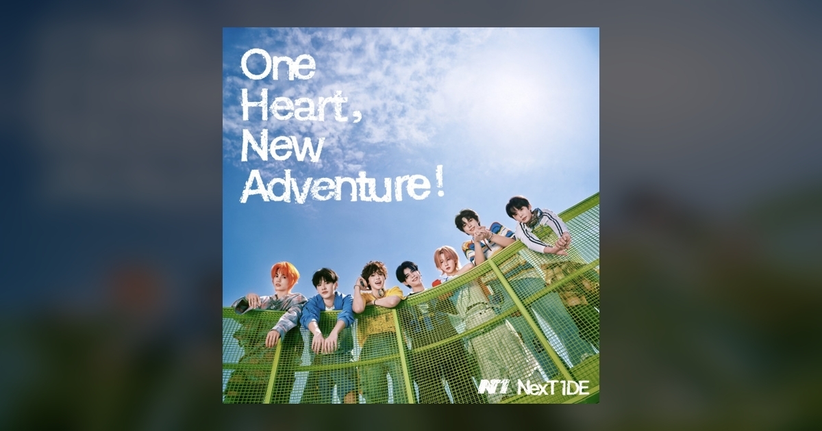 A moment captured by THI-O (NexT1DE)'s fan