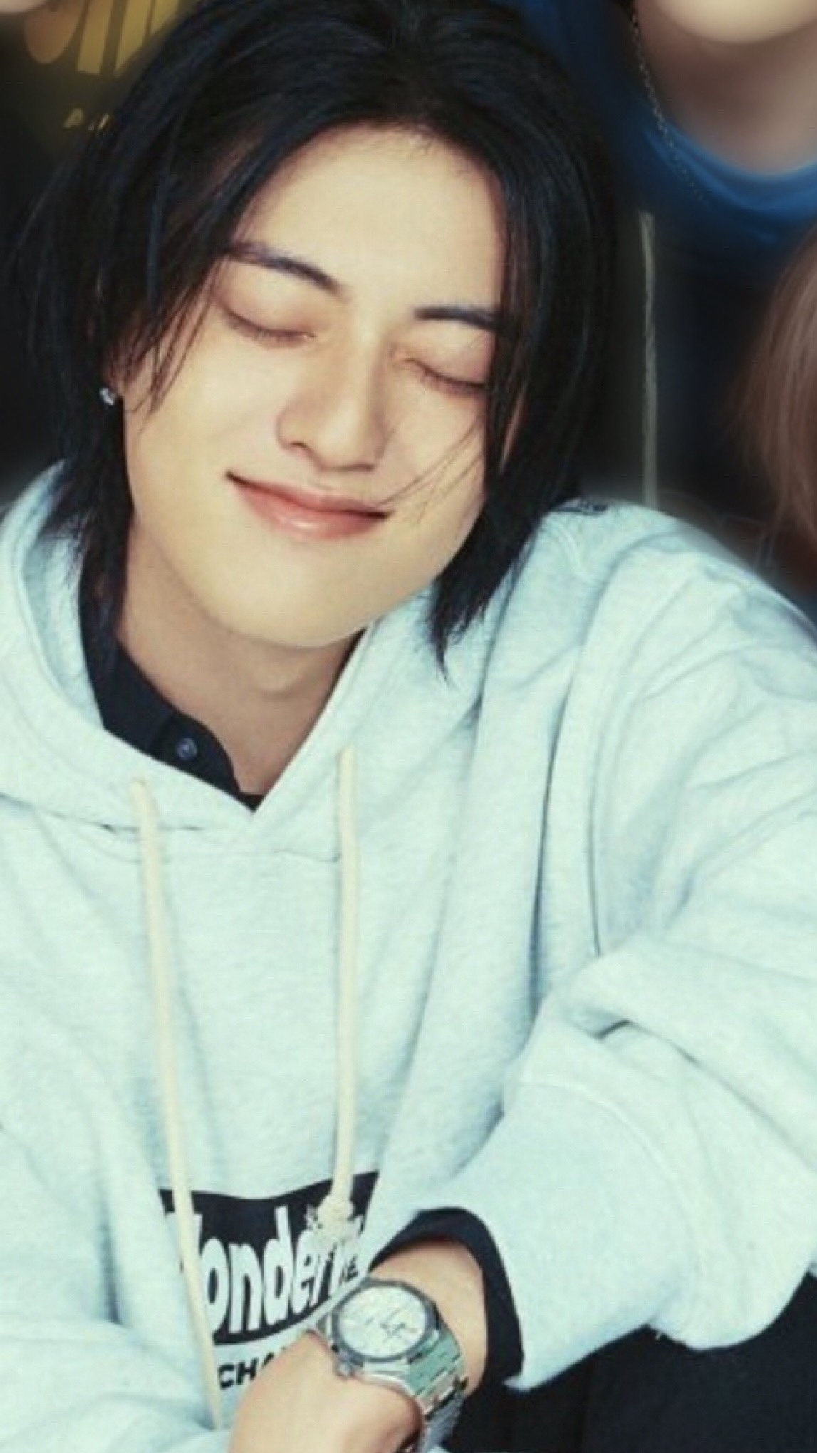 A heartfelt wallpaper shared by Haruto (TREASURE)'s fans