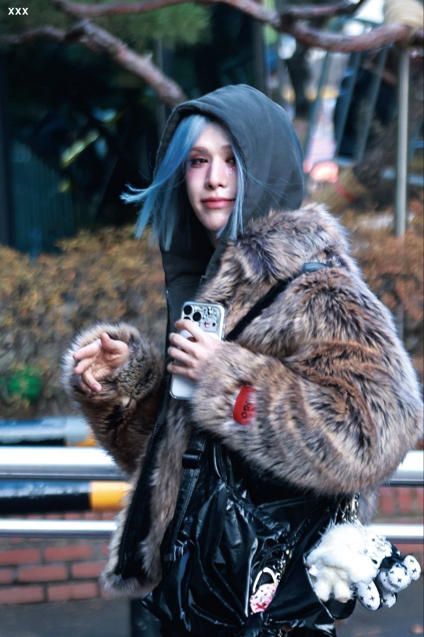 Latest photo of XLOV