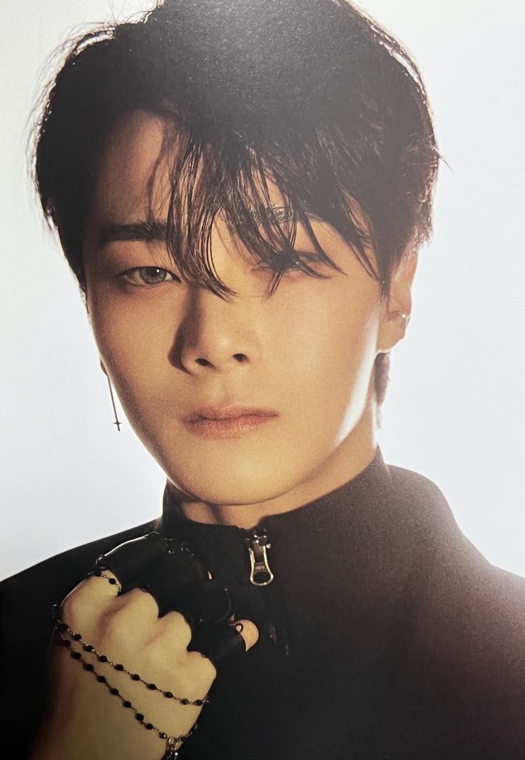 A moment captured by Moonbin (ASTRO)'s fan