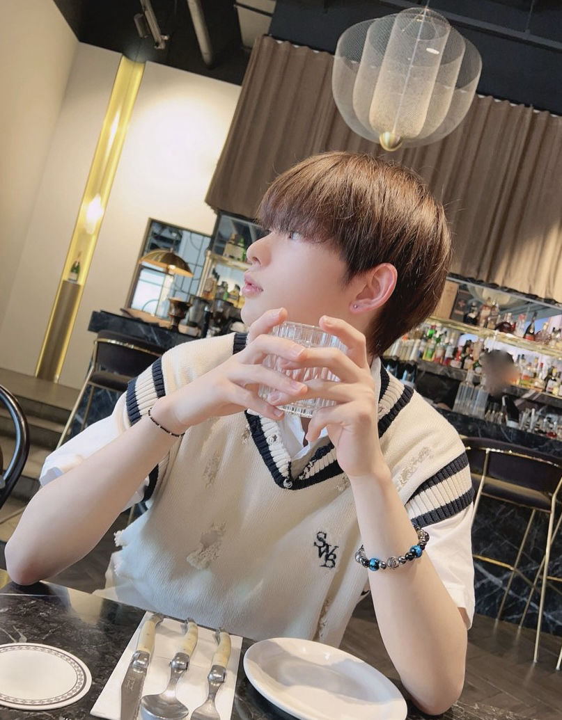 하루아 (앤팀)의 비하인드 컷