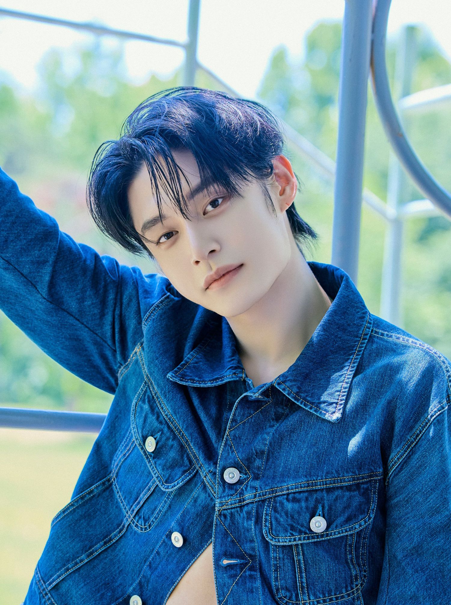 Behind-the-scenes cut of ZEROBASEONE