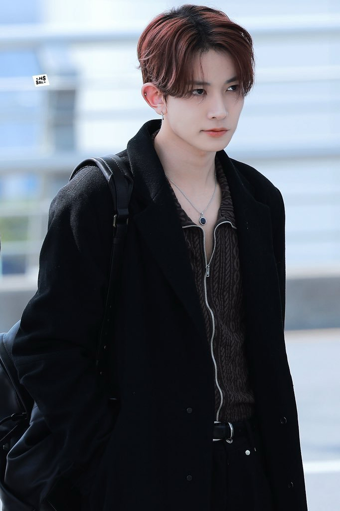 Behind-the-scenes cut of Heeseung (ENHYPEN)