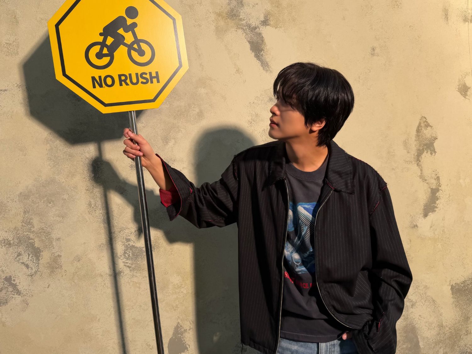 Behind-the-scenes cut of Haechan (NCT 127, NCT DREAM)