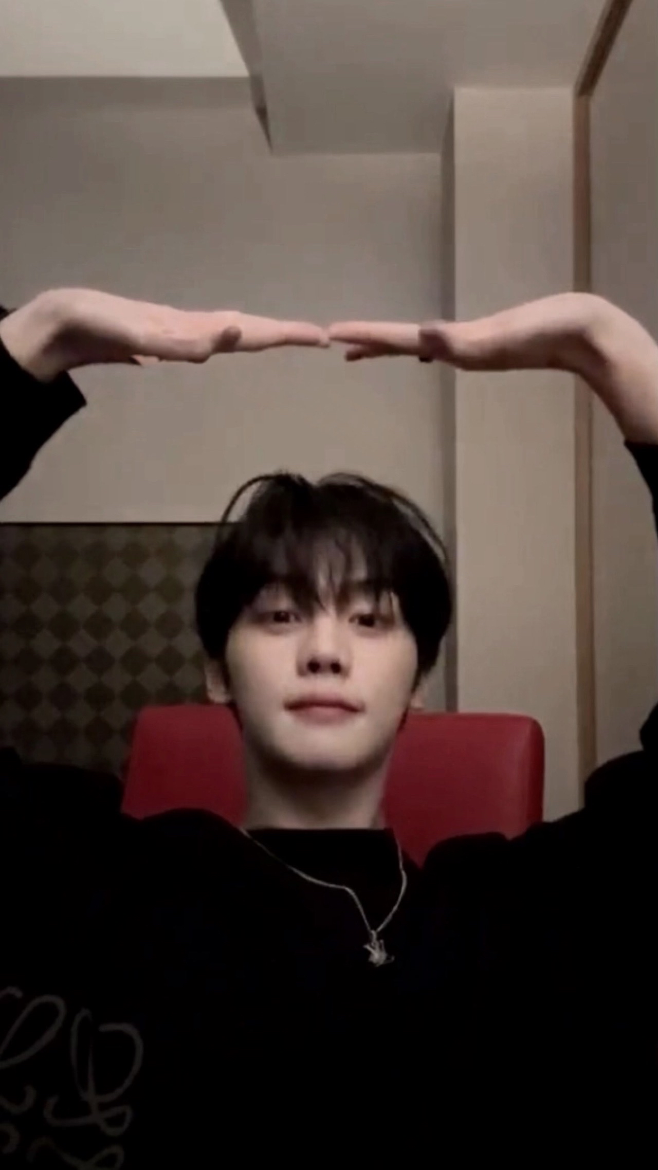 Fan-made special wallpaper for Kim Gyuvin (ZEROBASEONE)