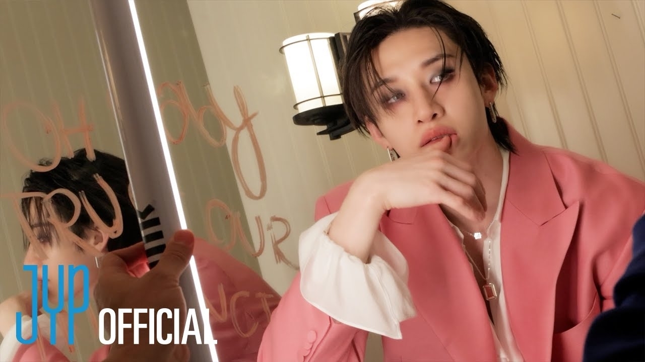 Behind-the-scenes cut of Stray Kids