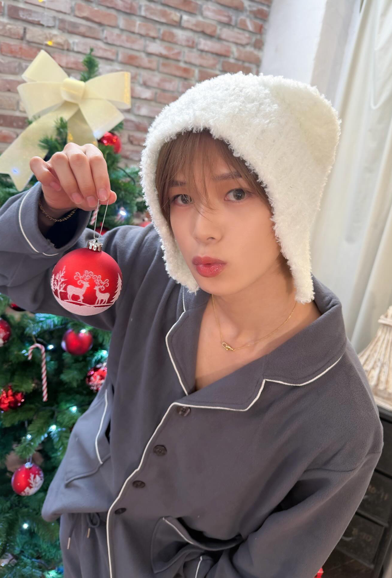 Behind-the-scenes cut of K (&TEAM)