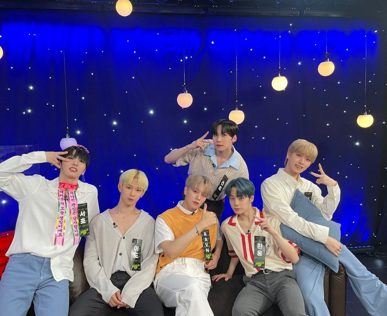 A moment captured by ONEUS's fan
